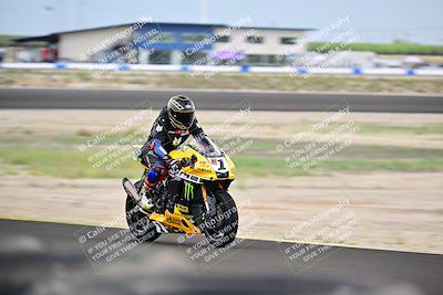 media/Apr-18-2025-TrackDaz (Fri) [[45f5874c44]]/A Group/Session 4 (Turns 5 and 6 - Inside)/